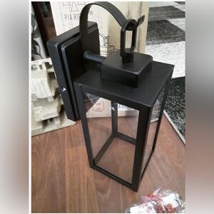Outdoor lighting fixtures